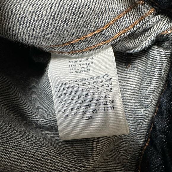 GAP Dark Wash Crop Denim Jacket - Size Small - Picture 4 of 5